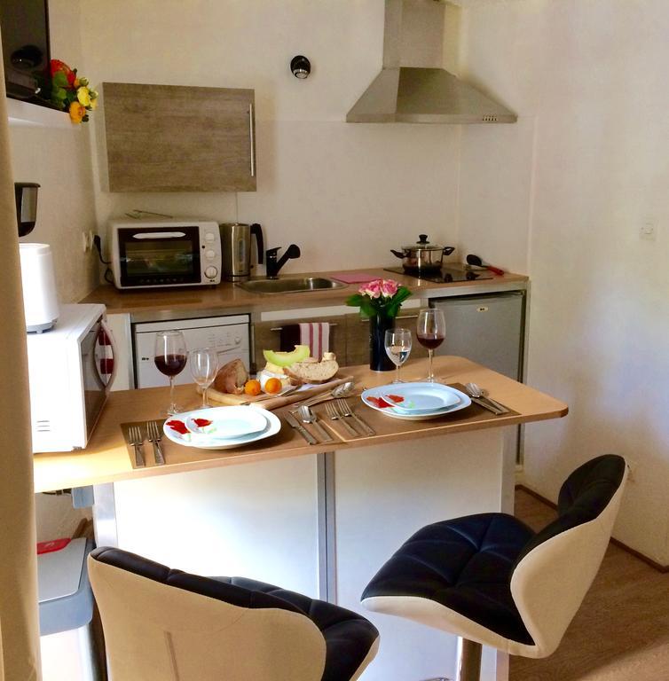 Franreal, 4 Appartements Sarlat-la-Canéda Exteriör bild